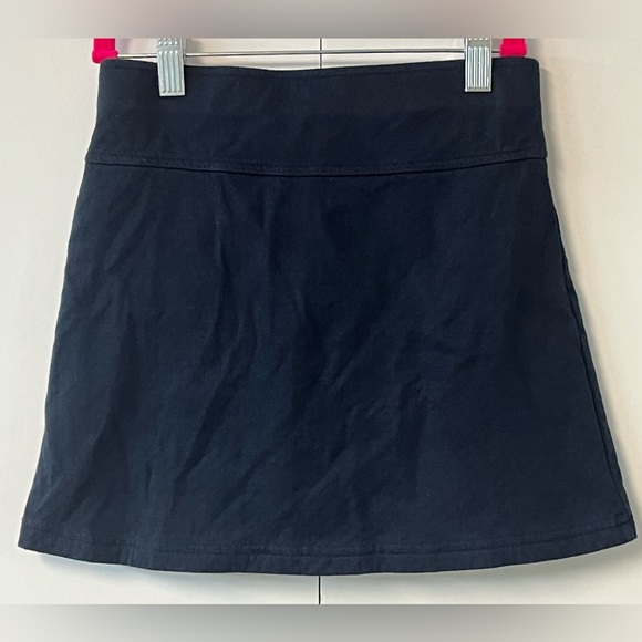 Girls Size 10 Chaps Navy Uniform Skirt/Skort, Knit, Built-in Shorts - Picture 2 of 6